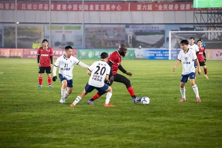 欧洲联赛：马赛 VS 巴黎圣日耳曼
